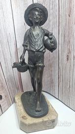 statua in bronzo Pescatorello" - V. Di Giacomo