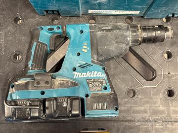 Tassellatore makita a batteria