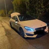 mercedes cla 200 amg-lite-night cambio automatico