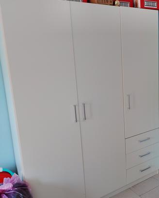 Armadio bianco JYSK 