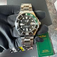 Paul Picot Yacht Club.