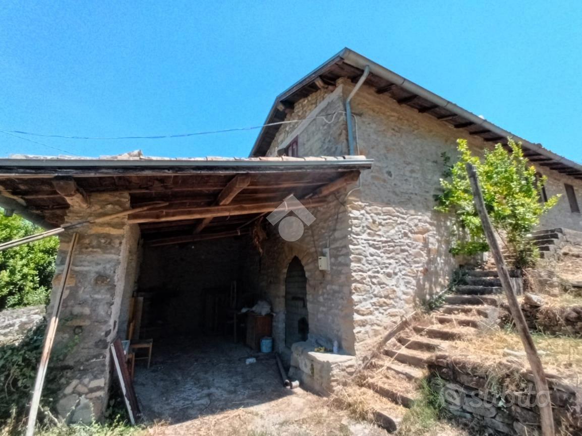 RUSTICO A OLEVANO ROMANO - Altro