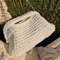 Clutch bag fatte a mano