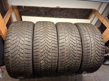 gomme termiche 265/45/21 Goodyear al 90%