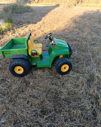 Jeep John Deere Gator