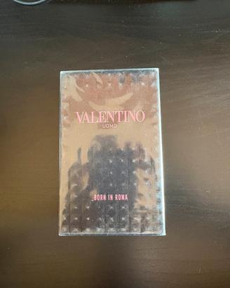 Profumo valentino born in roma