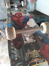 Skateboard Spiderman Marvel