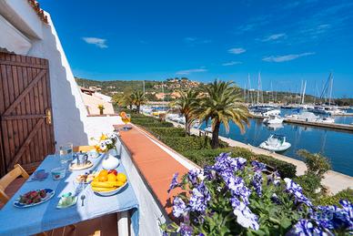 70 m dalla SPIAGGIA BIANCA - 7 POSTI LETTO