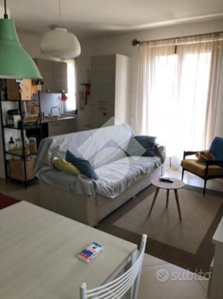 3 LOCALI A ASSISI - More