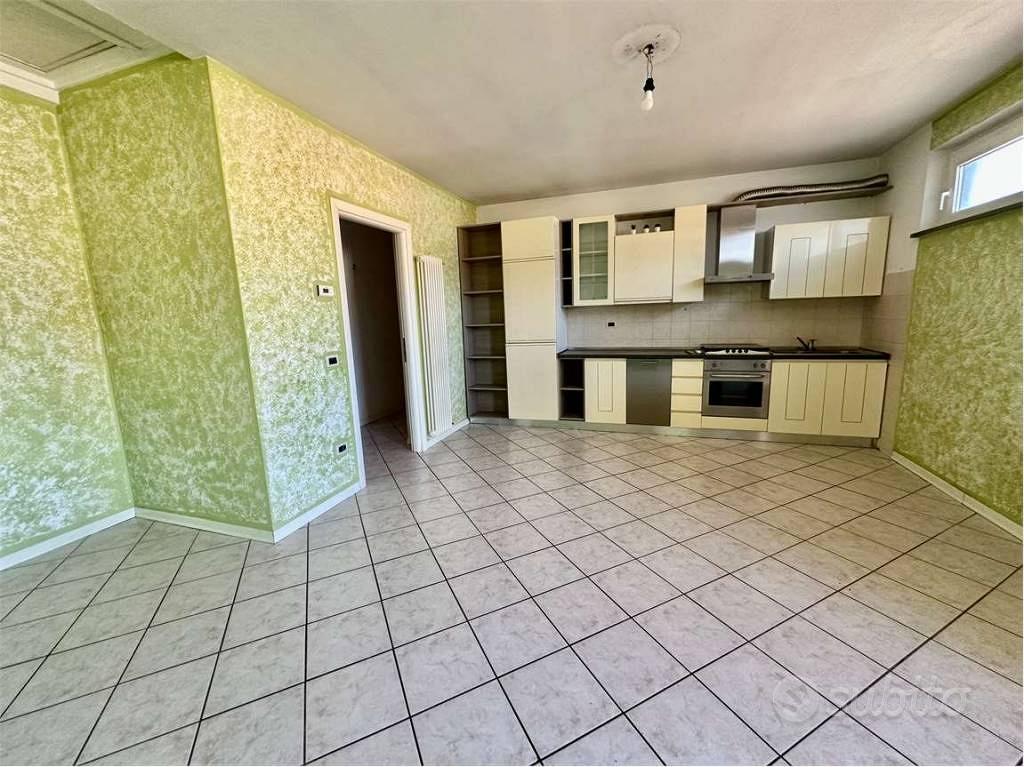 Appartamento di 85 m² con 3 locali a Porcari - Vista 6
