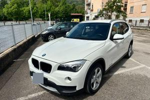 BMW X1 sDrive16d xLine (2013)