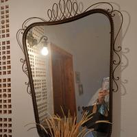 specchio e tavolino in vetro