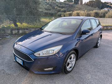 Ford Focus SW 1.5 diesel FULL OPTIONAL