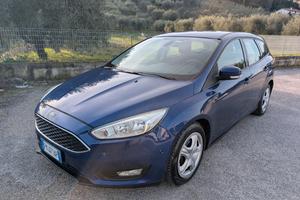 Ford Focus SW 1.5 diesel FULL OPTIONAL