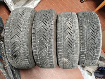 gomme e cerchi Agila 165/60 R14