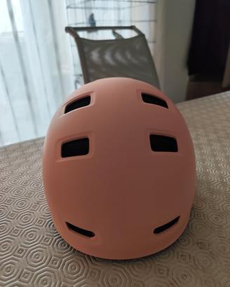 caschetto per pattini e bici