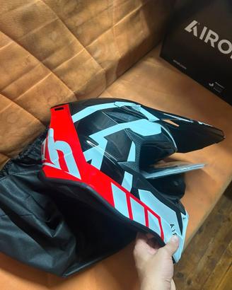 Casco  moto cross airoh