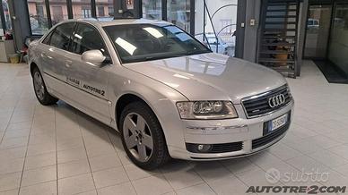 Audi A8 3.0 V6 TDI Quattro Tiptronic -