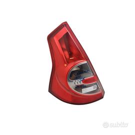 STOP FANALE POSTERIORE SINISTRO DACIA Sandero Seri