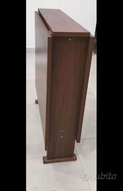 Tavolo pieghevole salva spazio