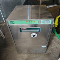 Lavastoviglie indistruale