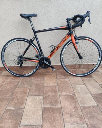 Bicicletta da corsa Megamo R10 - Taglia L Shimano