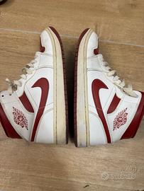 NIKE JORDAN Bianche e Rosse 40