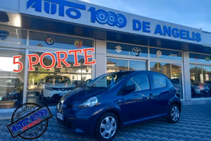 Toyota Aygo 1.0 5 PORTE ** UNICO PROPRIETARIO - CO