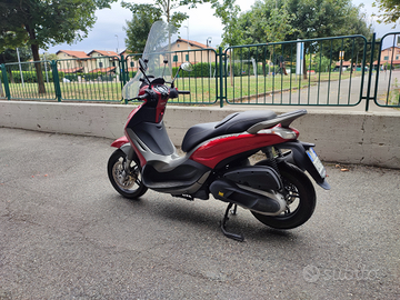 Piaggio Beverly Sport Touring /Permuto
