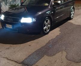 AUDI A4 2ª serie - 2002