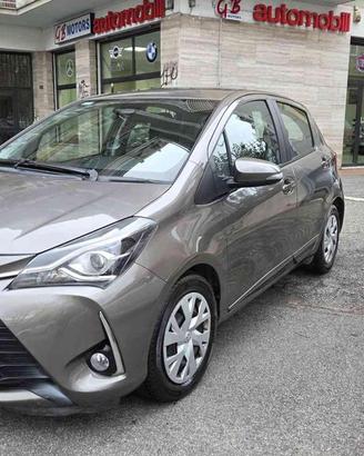TOYOTA Yaris 1.5 Hybrid 5 porte Cool