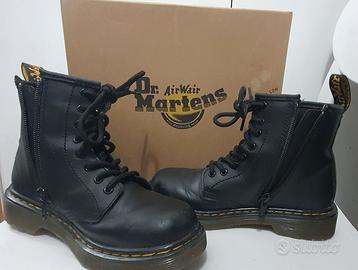 Dr Martens Kids 32