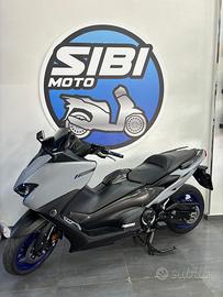 Yamaha T-Max 550