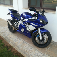 Yamaha R6