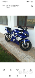 Yamaha R6