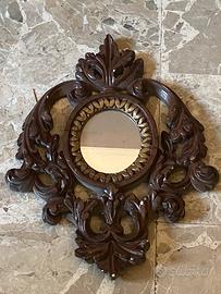 Piccola Specchiera Intagliata Stile Barocco