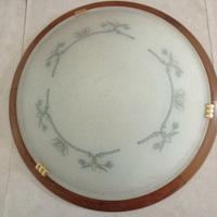 Plafoniera noce chiaro e decori