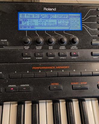 Roland G-800