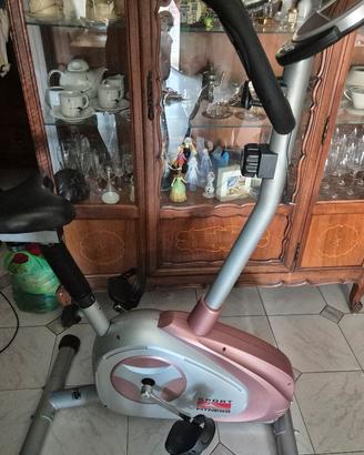 Bicicletta da camera usata poco