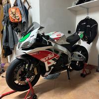 Aprilia rsv4 factory
