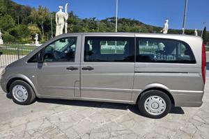 Mercedes-Benz VITO. 9 posti. Modello: 115CDI.