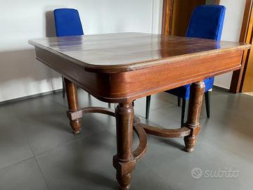 Tavolo Antico