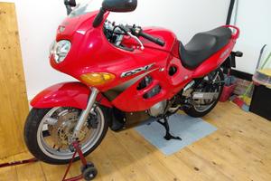 Suzuki gsxf 600