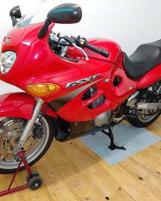 Suzuki gsxf 600