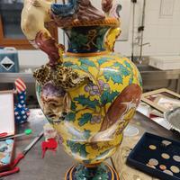 anfora  in ceramica  dipinta a mano italy