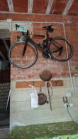 bicicletta da corsa bianchi in carbonio 