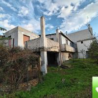 Indipendente 350 Mq + Giardino 1.025 Mq Bocale