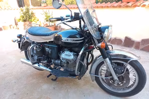 moto guzzi v7 850 gt