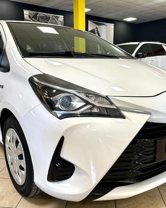 TOYOTA Yaris 1.5 Hybrid 5 porte Cool AUTOM. OK N