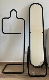 Appendiabiti e specchio design
